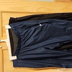 Nike storm fit athletic pants